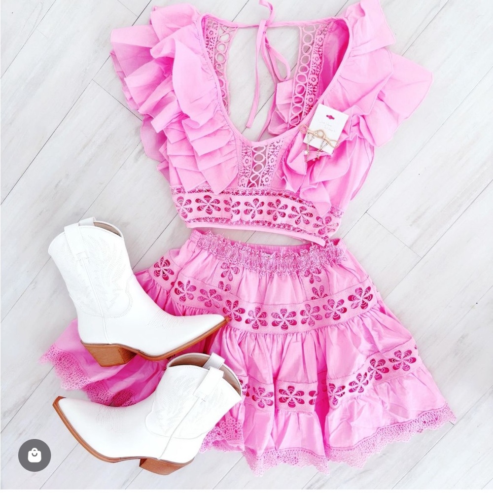 Pink skirt set